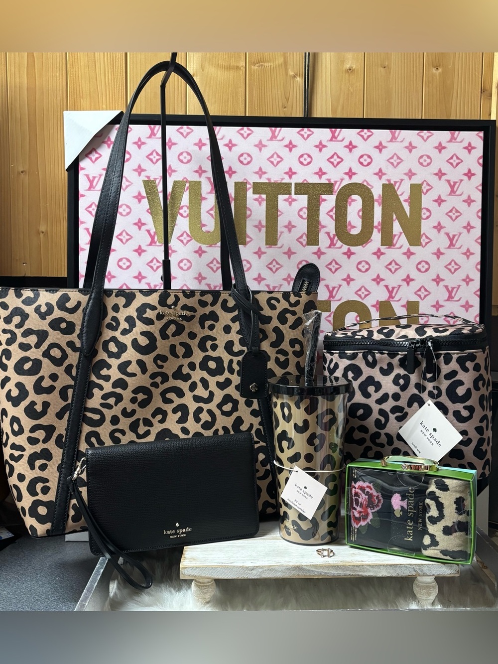 Kate Spade New York Cara Graphic Leopard Large Tote Bundle